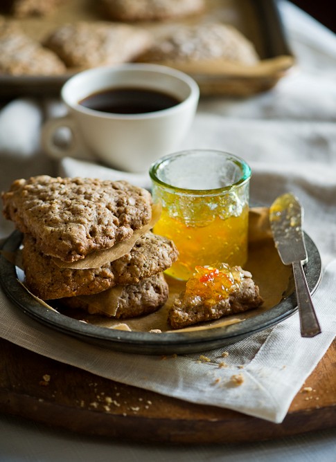 Brown butter and oat scones