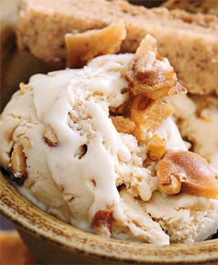 Brown butter and peanut brittle ice cream