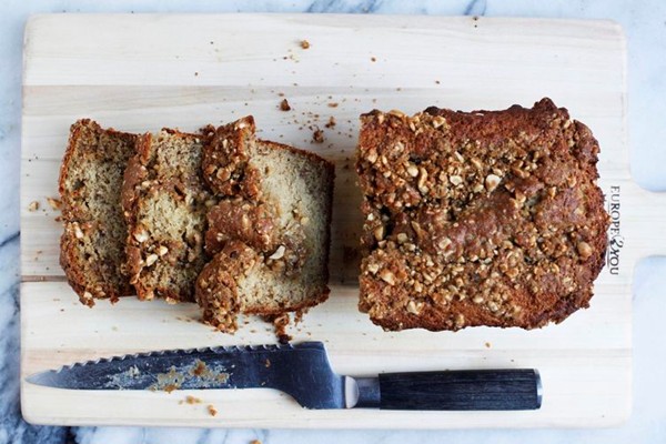 Brown butter banana bread with peanut streusel