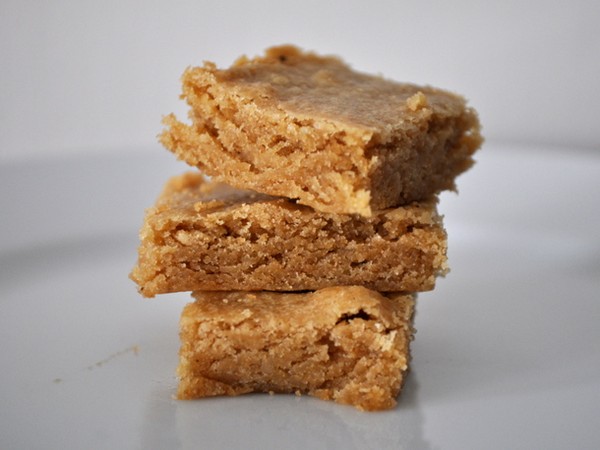 Brown butter blondies