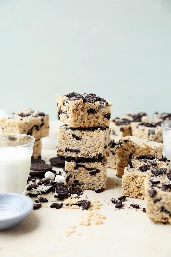 Brown butter cookies and cream Rice Krispie treats