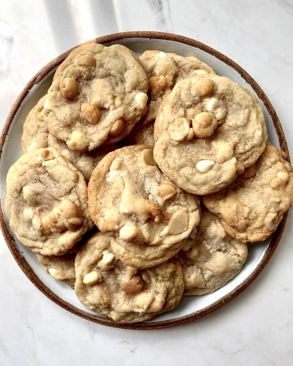 Brown butter macadamia nut cookies 