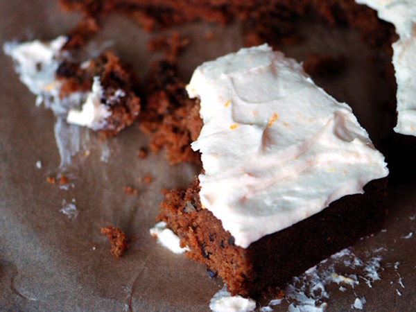 Brown butter pecan carrot cake
