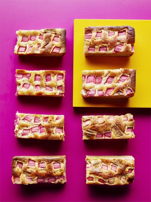 Brown butter, rhubarb and custard blondies