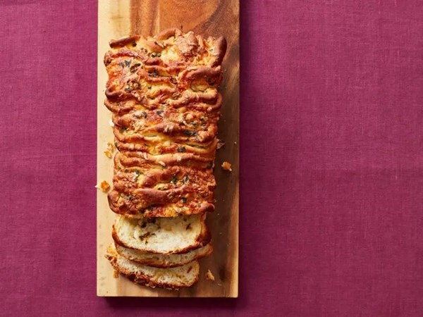 Brown butter-sage pull-apart bread