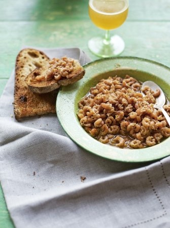 Brown shrimps on toast