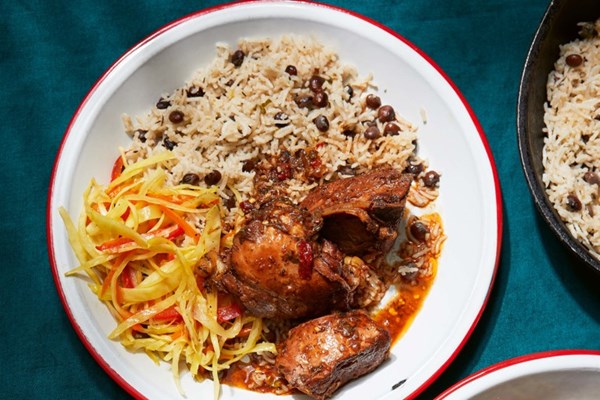 Brown stew chicken