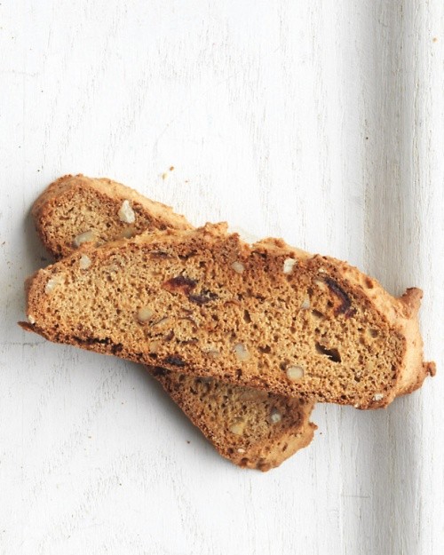 Brown sugar and date biscotti