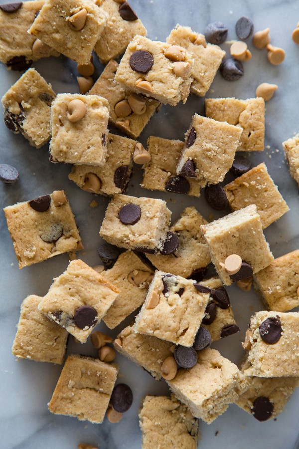 Brown sugar blondie brownies