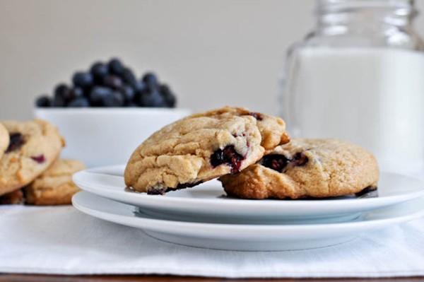 Brown sugar blueberry cookies