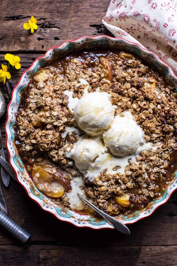 Brown sugar caramel oatmeal cookie peach crisp
