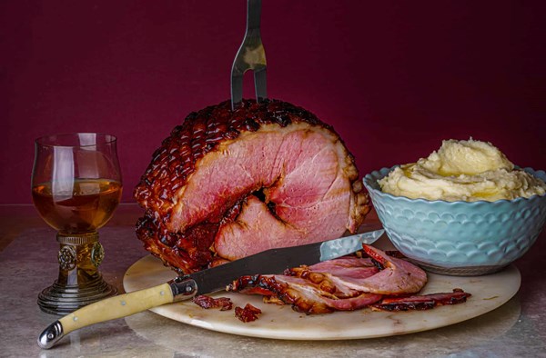 Brown sugar, cranberry and rum-glazed Christmas ham