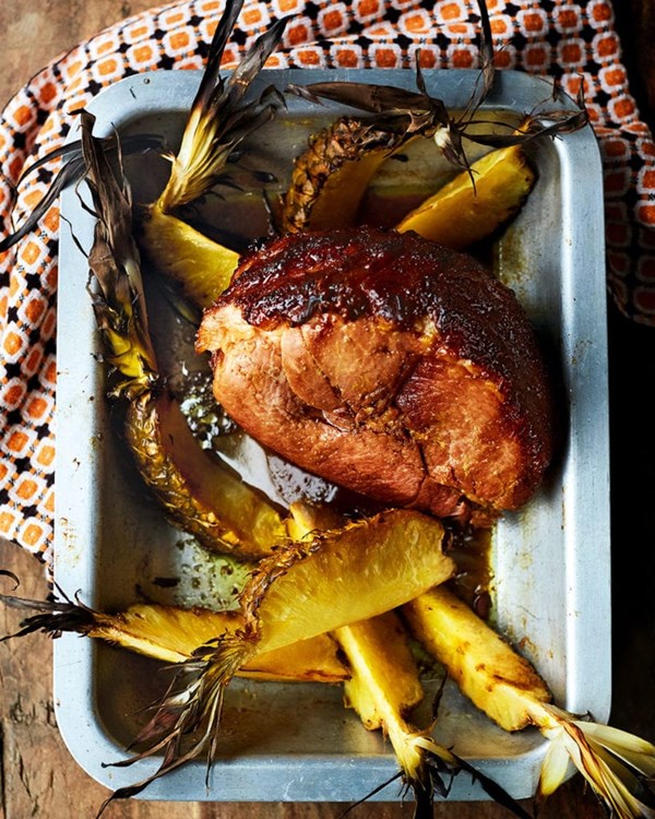 Brown sugar-glazed gammon with roasted pineapple 