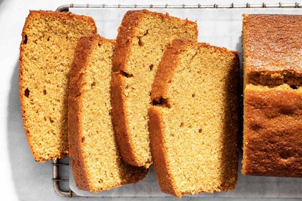 Brown sugar pound cake