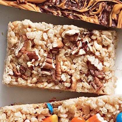Browned butter-pecan chewy crisp bars