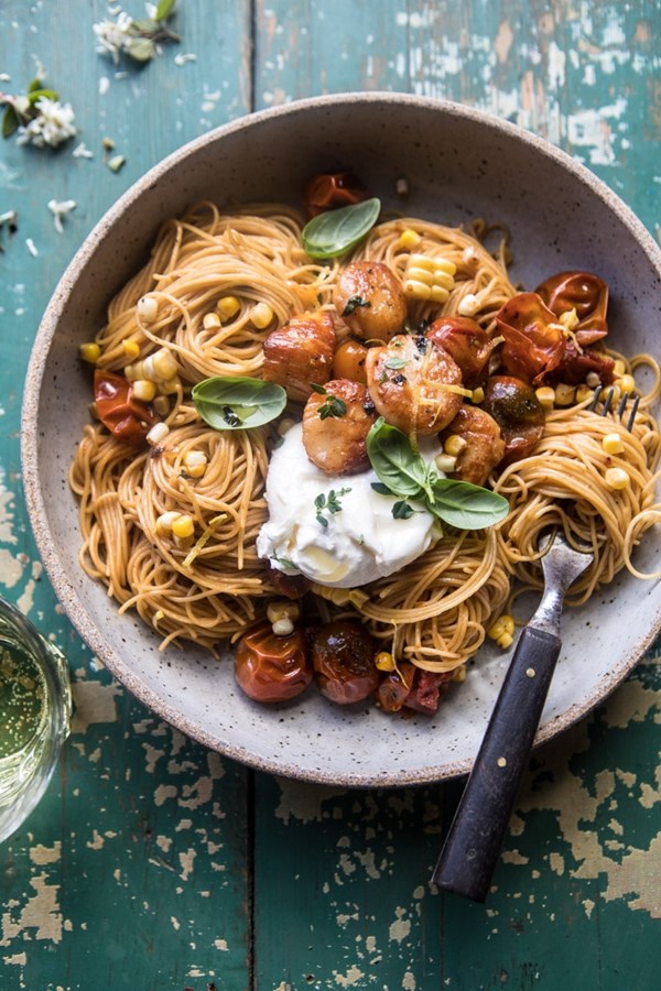 Browned butter scallops and burst tomato basil pasta
