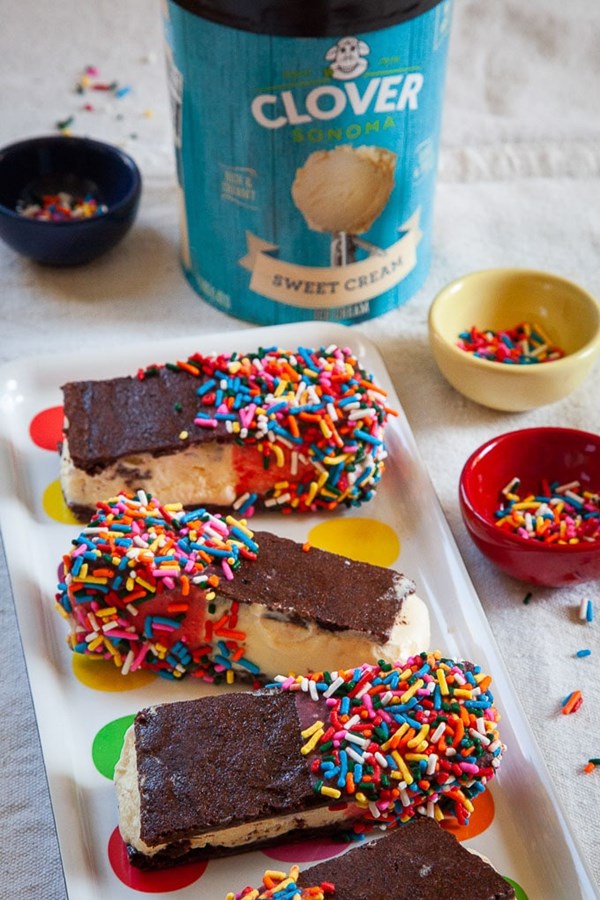 Brownie ice cream sandwiches