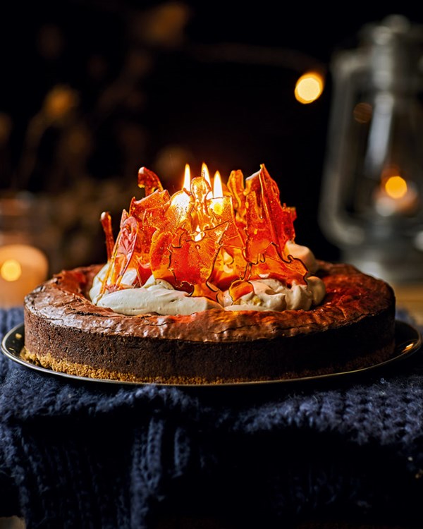 Brownie tart with coffee cream & toffee shards