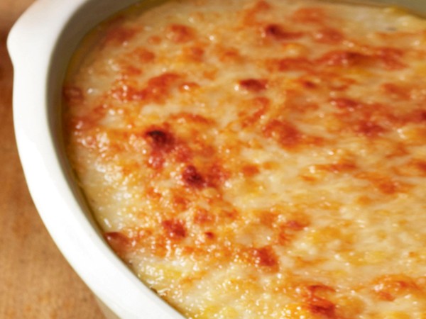 Brûléed cheese grits