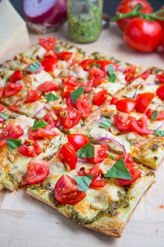 Bruschetta chicken pesto tart