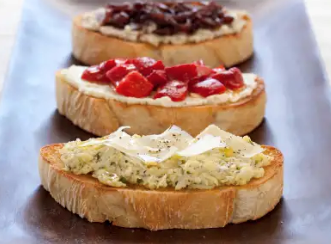 Bruschetta with red onions, mint, and Parmesan