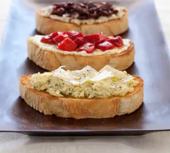 Bruschetta with ricotta and tomatoes