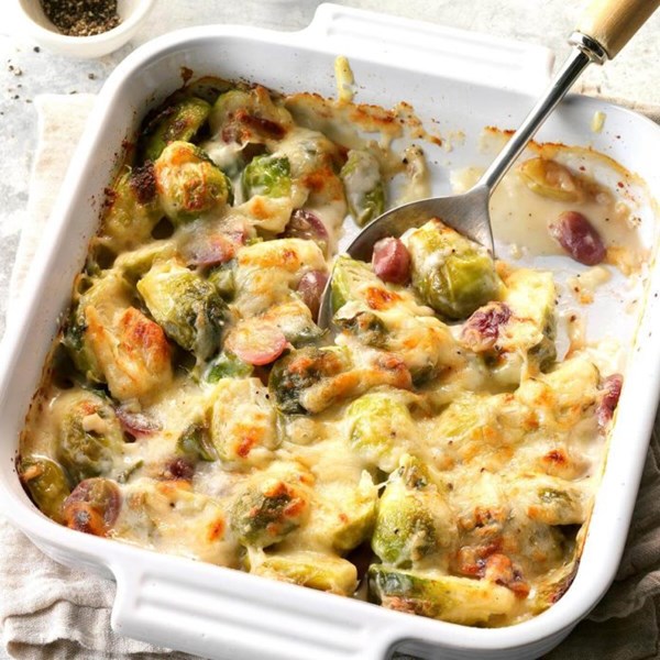 Brussels sprouts & grapes au gratin