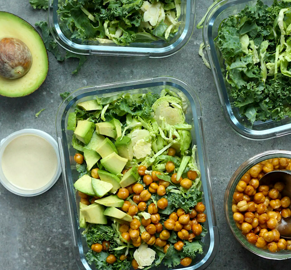 Brussels sprouts salad with crunchy chickpeas