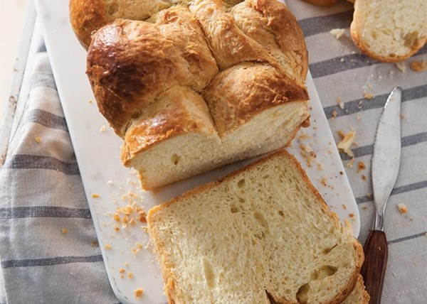 Bubble-top brioche loaf