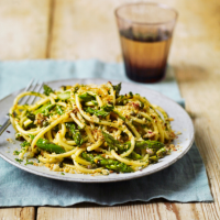 Bucatini with asparagus, anchovies and capers