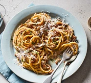 Bucatini with mushrooms & sausage