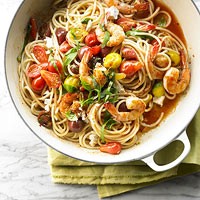 Bucatini with shrimp and spicy cherry tomato pan sauce