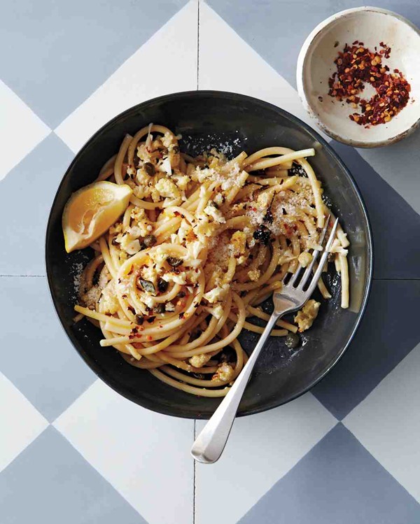 Buccatini with cauliflower, capers, and lemon