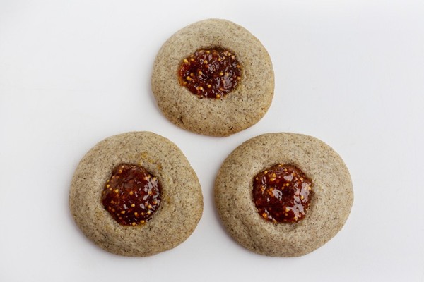 Buckwheat and fig thumbprints