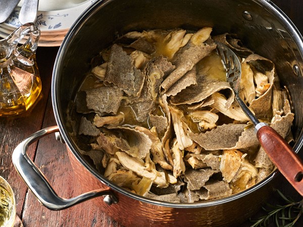 Buckwheat blecs with chicken and rosemary
