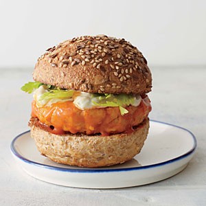 Buffalo chicken sliders