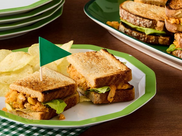 Buffalo chickpea sandwiches
