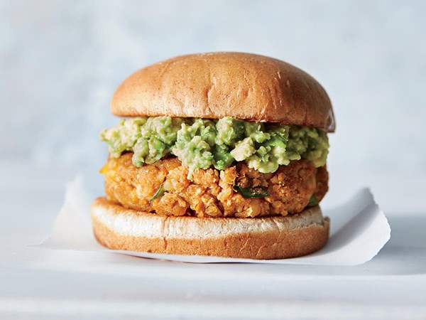 Bulgur chickpea burgers