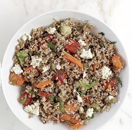 Bulgur salad with carrots and peppers