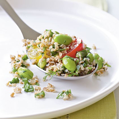 Bulgur salad with edamame and cherry tomatoes