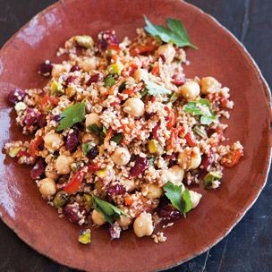 Bulgur salad with roasted peppers, chickpeas & pistachios