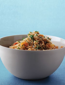 Bulgur with apricots and almonds