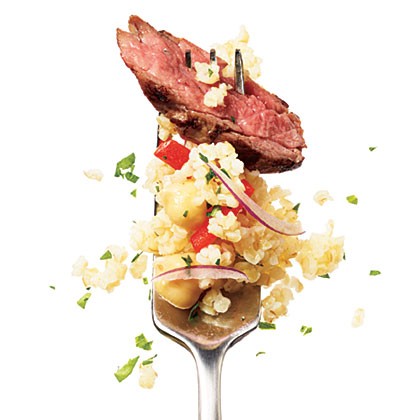 Bulgur with steak and chickpeas