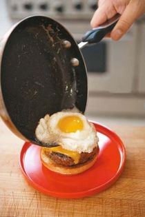 Burger-perfect fried eggs
