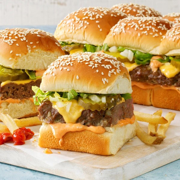 Burger sliders with secret sauce