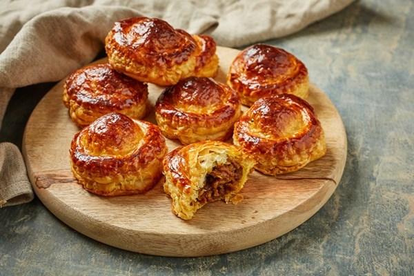 Burmese mutton puffs (Seik-thar puff)