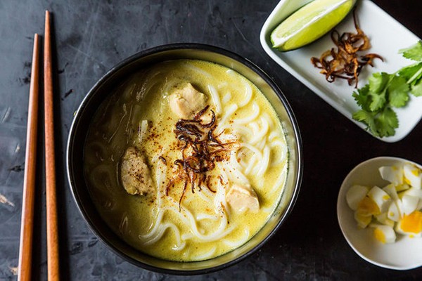 Burmese noodle bowl