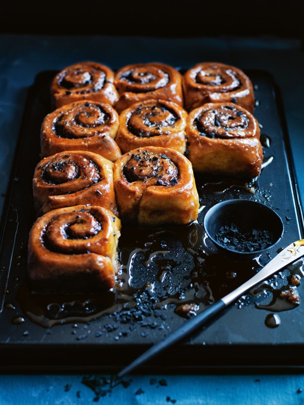 Burnt butter and salted maple sticky buns