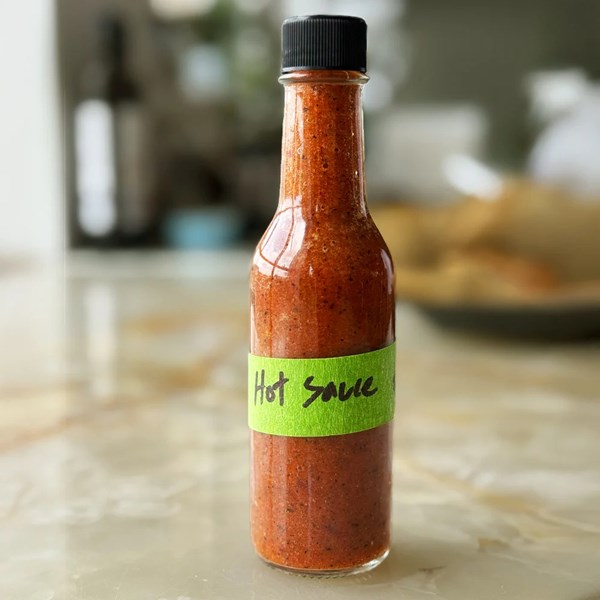 Burnt chilli hot sauce