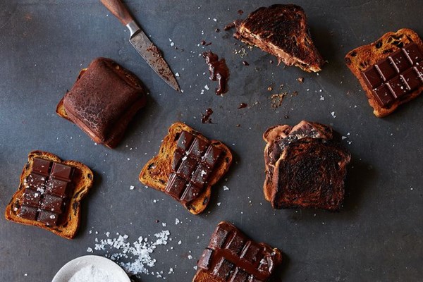 Burnt cinnamon toast & chocolate s'more